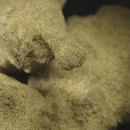 Moon Rocks 60% CBD Ökopack Blüten Lucky Hemp